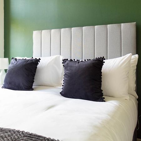 Stock Street Apartment ペイズリー エクステリア 写真