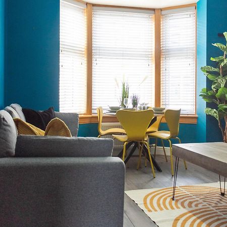 Stock Street Apartment ペイズリー エクステリア 写真